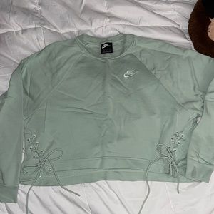 Nike Cropped Crewneck